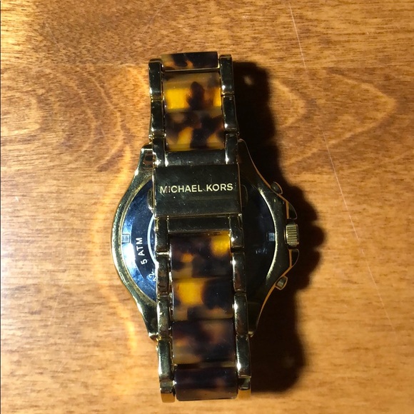 Michael Kors Tortoise Shell Watch - Picture 2 of 3